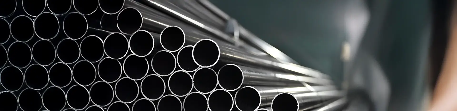 Erw Black Round Tubes Img